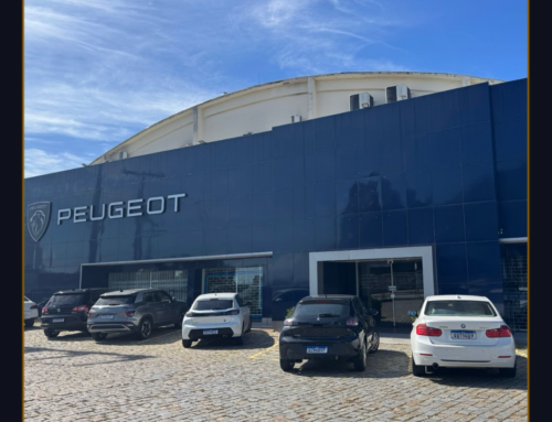 Florence Peugeot celebra 25 anos de presença em Santa Catarina com evento para clientes e amigos no Villa Romana Shopping!