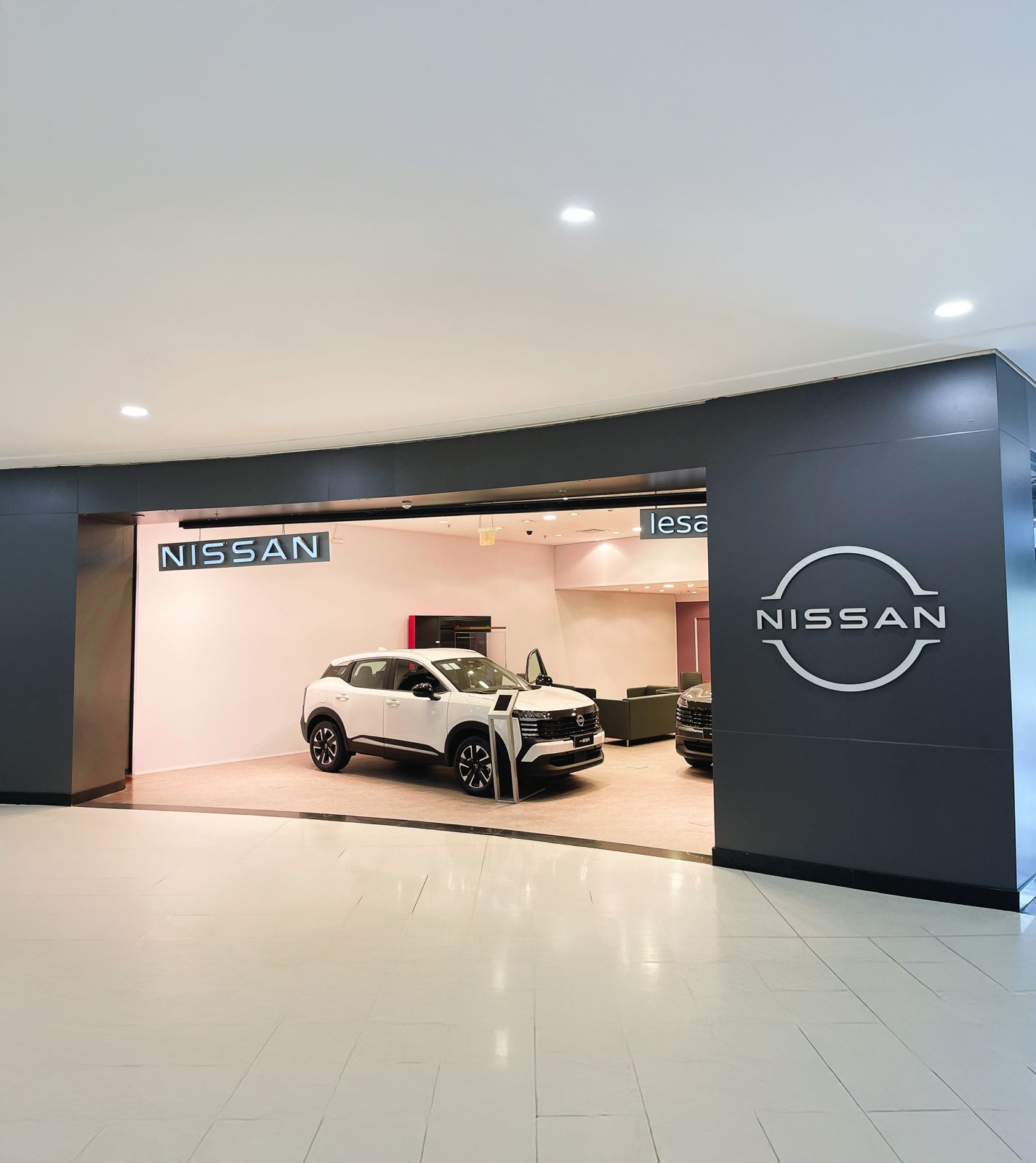 Nissan Villa Romana